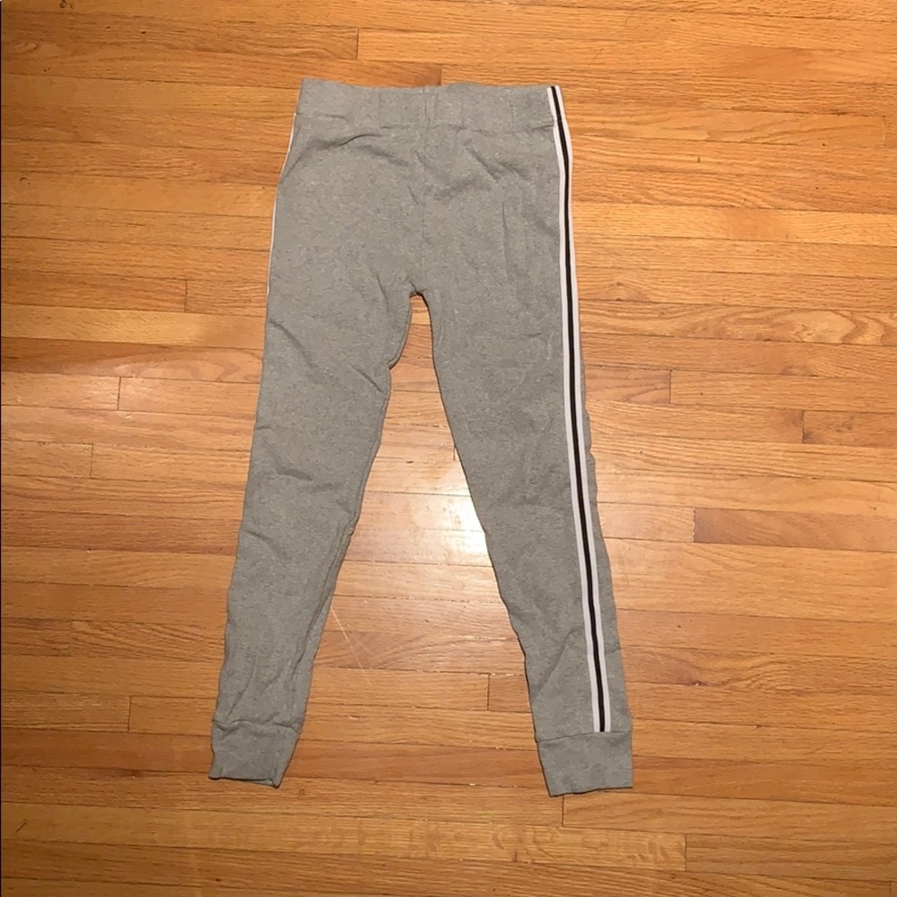 Coco and Carmen grey leggings